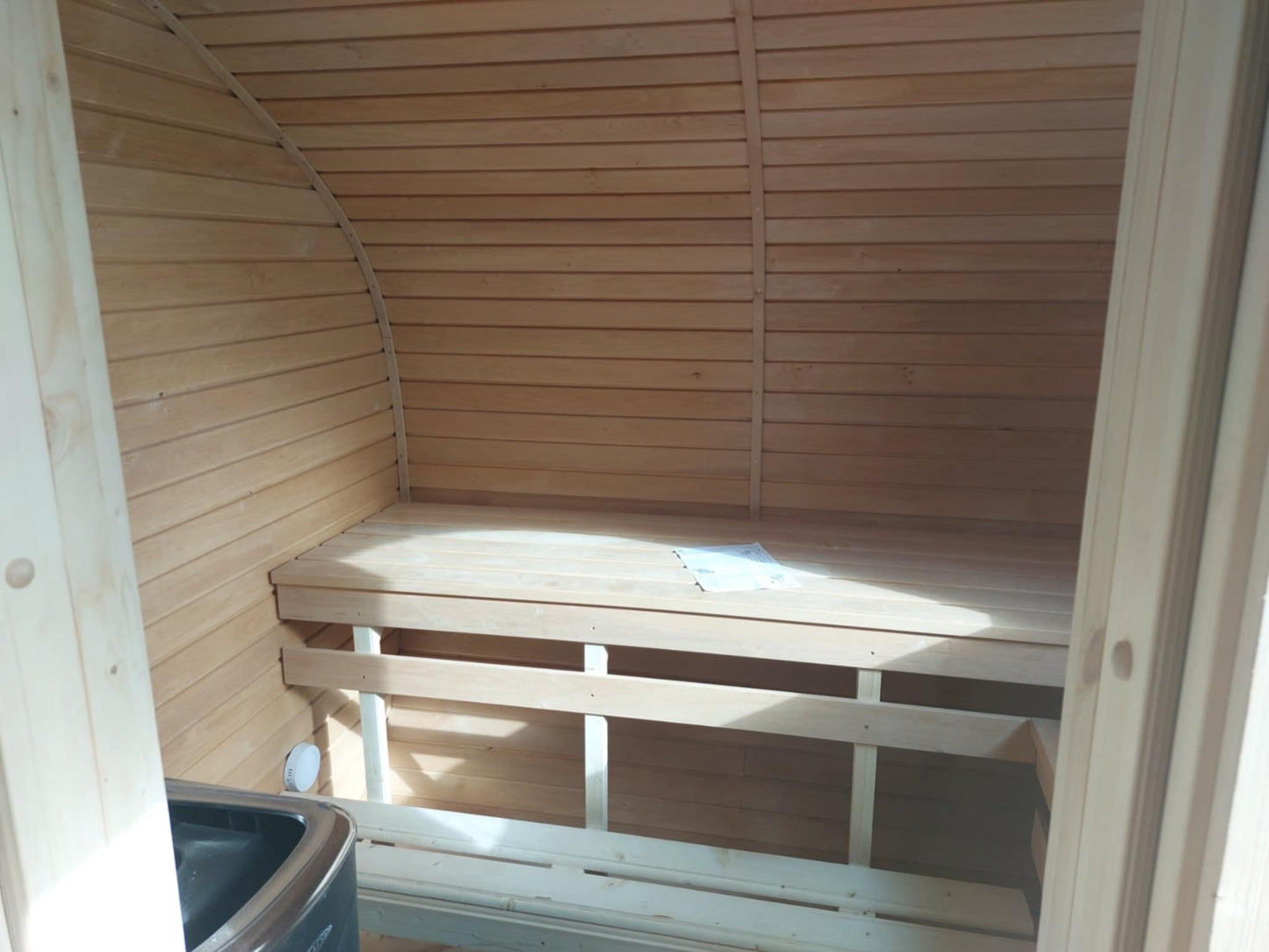 8.8 m² Pinewood Sauna Haven – Relaxation & Comfort Combined