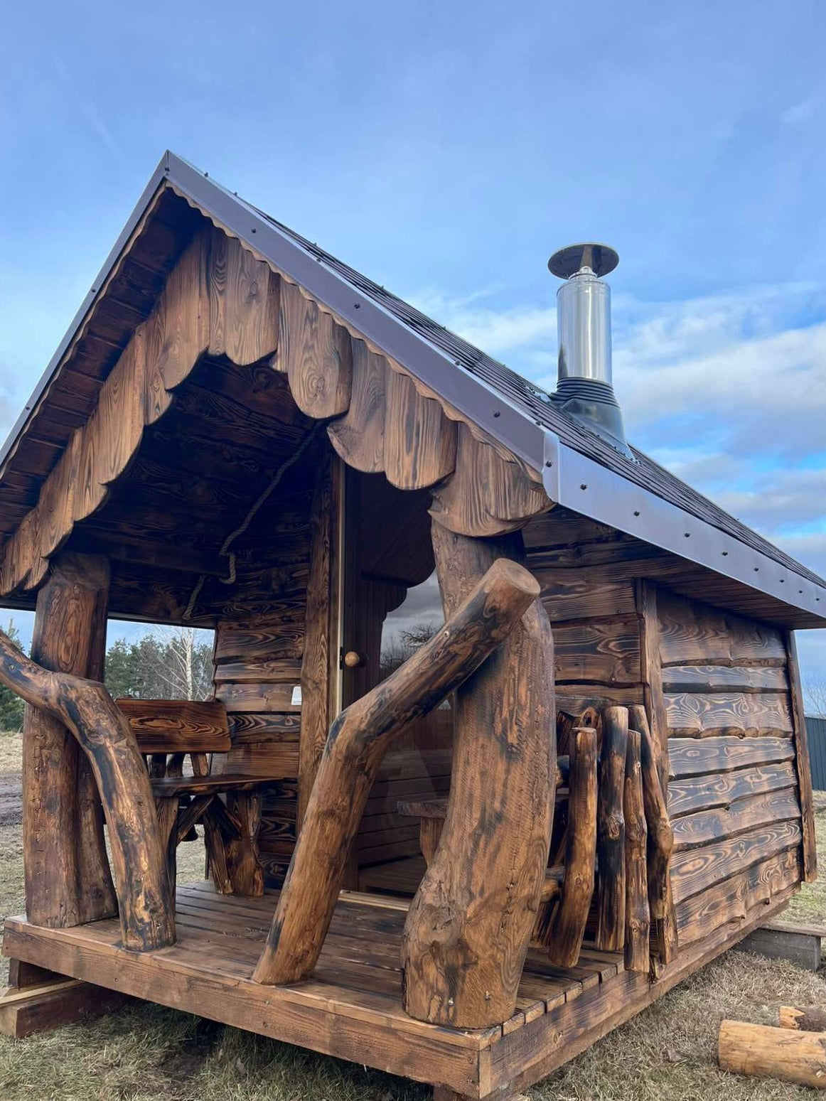 3.1m x 2.1m Thermo-Wood Sauna – Scandinavian Elegance with a Carved Wood Terrace