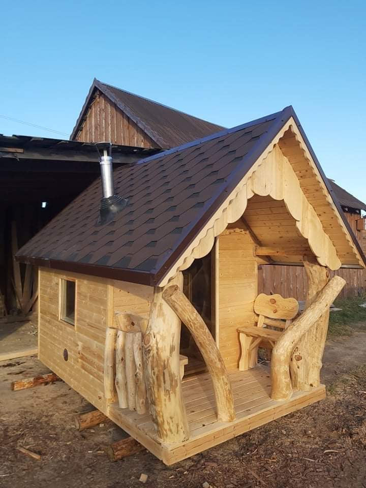 3.1m x 2.1m Thermo-Wood Sauna – Scandinavian Elegance with a Carved Wood Terrace