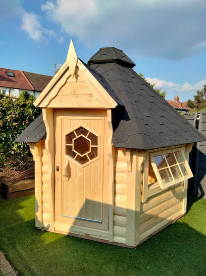 4.5 m² Grill Cabin – Cosy Outdoor Retreat