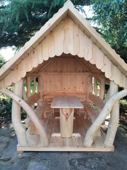 Curved Wood Gazebo "Nordic Grove"